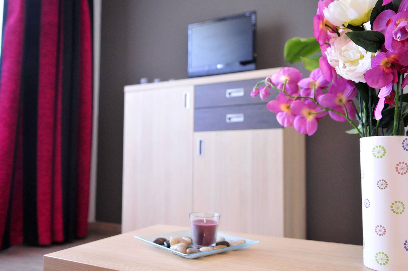 Appartement entier, Appartement de vacances pour 4 personnes avec sauna in Entraygues-sur-Truyère, Parc naturel régional de l'Aubrac