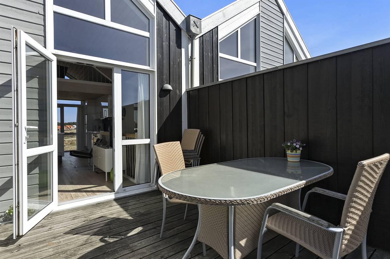 Entire apartment, Stunning apartment in Løkken w/ Wifi and 3 Bedrooms in Løkken, Hjørring Region