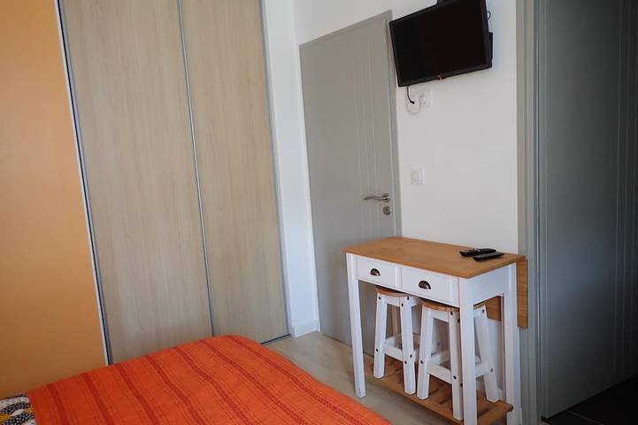 Gîte pour 2 personnes, avec jardin et terrasse à Hillion - 3