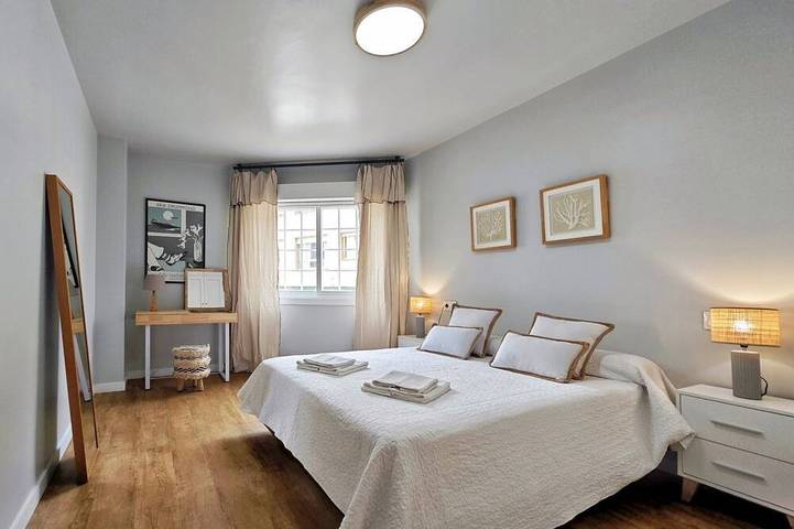 Entire apartment, Desconectaengalicia Arenal 150m beach Baltar in Portonovo, Sanxenxo