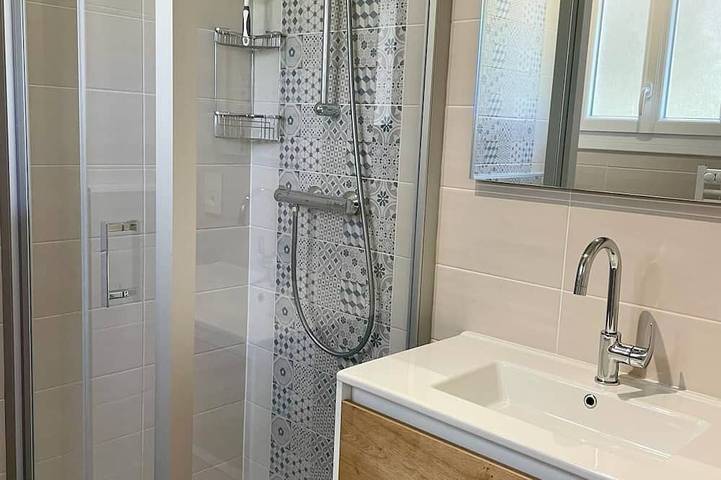 Maison Familiale Pour 6 Personnes Dans un Environnement Calme in Saint-Augustin, Côte de Beauté