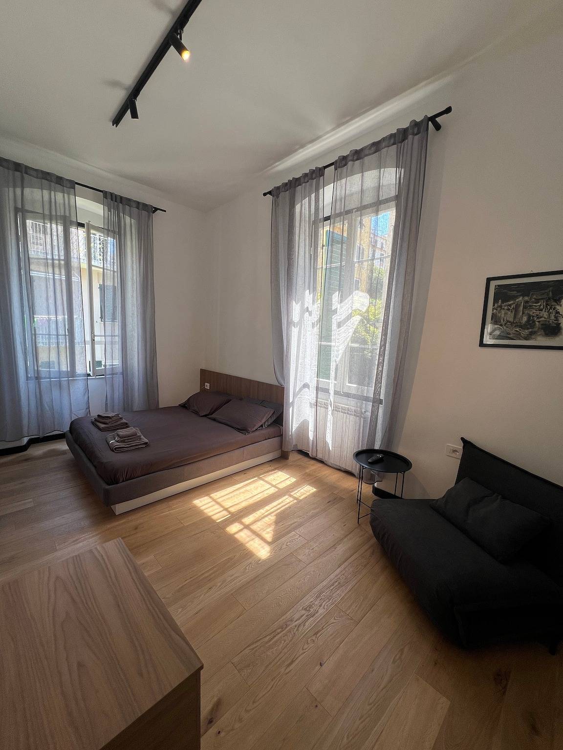 Ganze Wohnung, Ferienwohnung 'Borg' mit Balkon und Wi-Fi in La Spezia (By), La Spezia