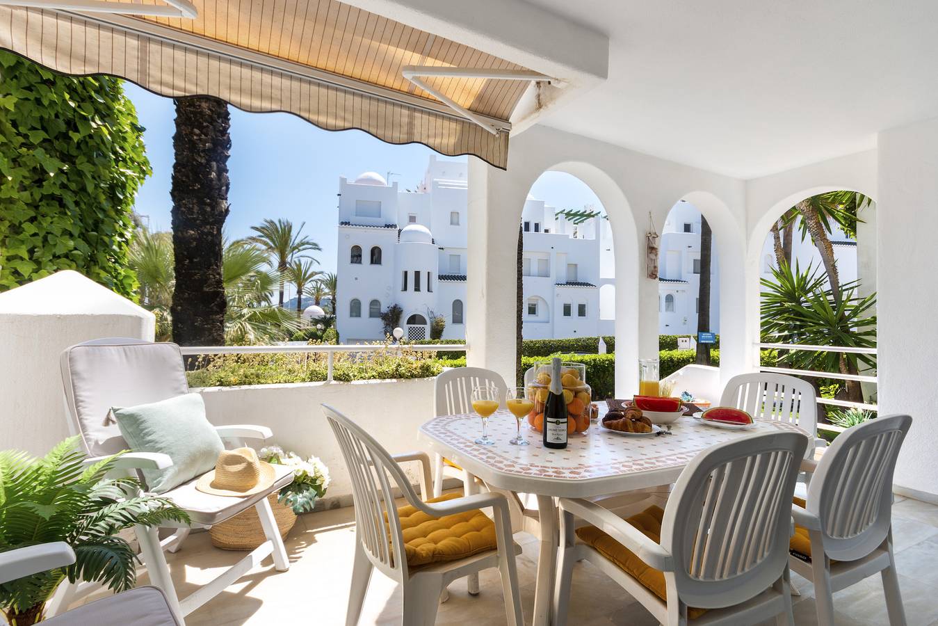 Apartamento entero, Oasis Club in Playa del Arenal, Jávea