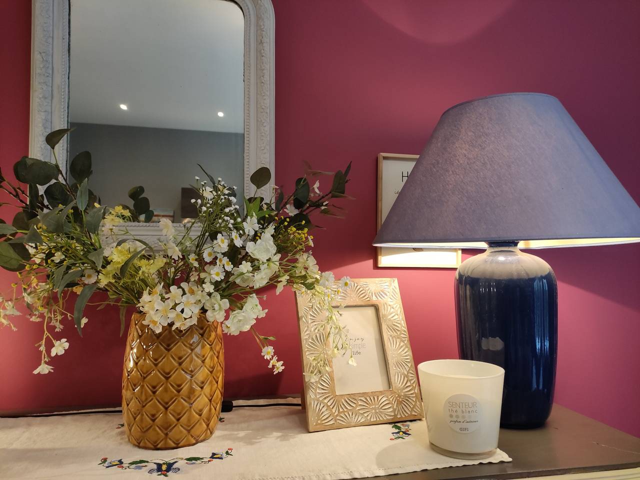 Entire apartment, Elegant T2 with Garden in Central La Roche-Posay in La Roche-Posay, Vienne