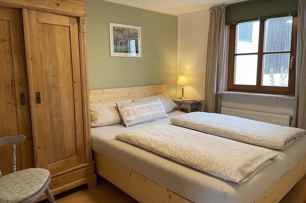 Ganze Wohnung, Gemütlich eingerichtete 36qm-Ferienwohnung in Berg (Oberfranken), Landkreis Hof