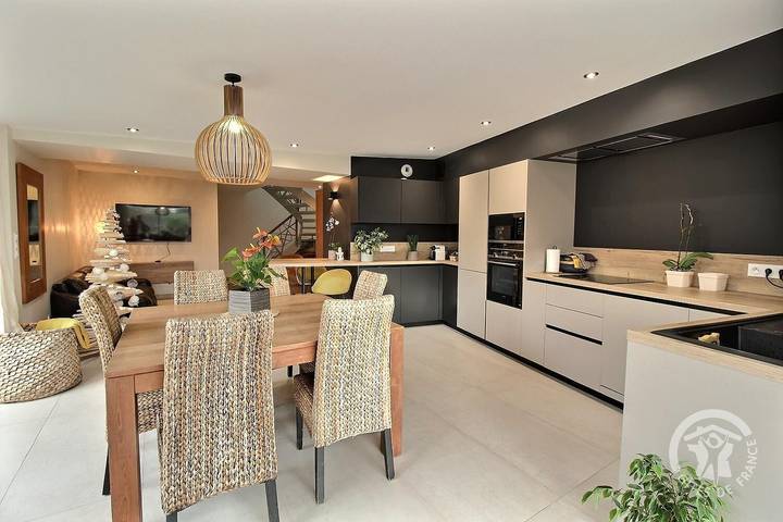 Gîte pour 6 personnes, avec jardin et terrasse à Saint-Samson-sur-Rance - 4