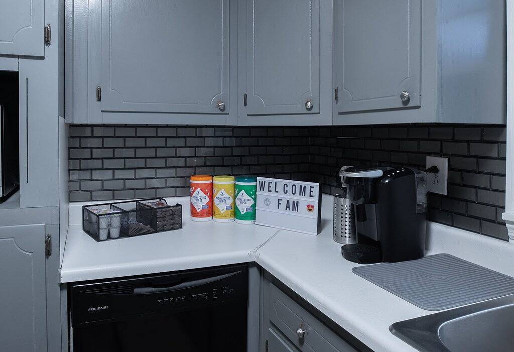 Apartment Ranch Home special rate - sleeps 6 in Gwinnett County