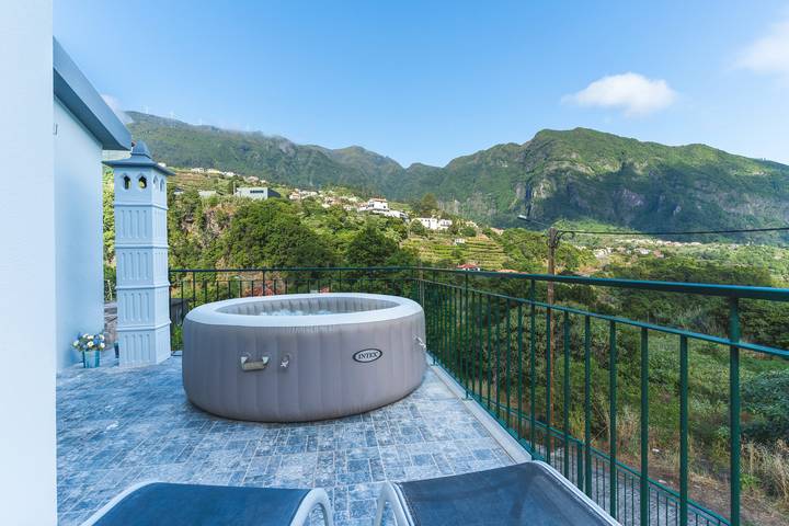 Villa Bella Vista in São Vicente (Madeira), Madeira
