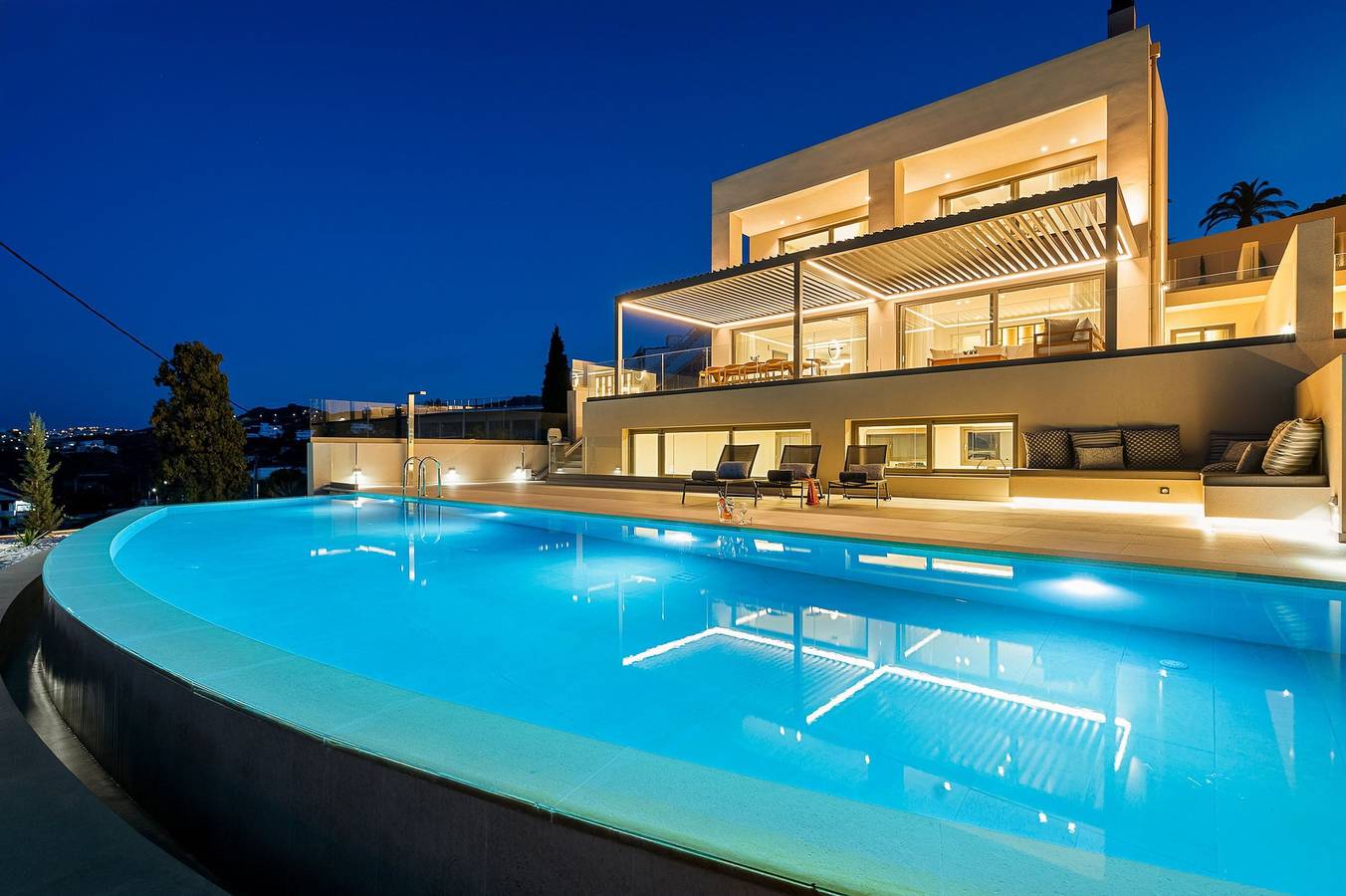 Villa für 12 Personen mit Garten in Agia Pelagia, Achlada