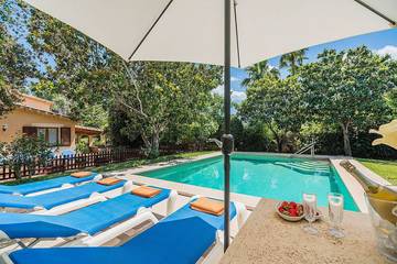 Villa für 6 Personen, mit Whirlpool und Garten in Pollença
