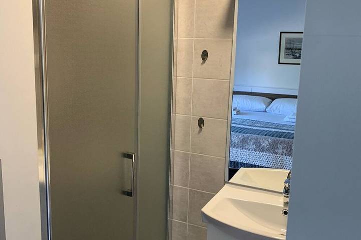 Guesthouse Family Bosnic - Double Room with Balcony - 3 - 3 in Smoljanac, Plitvicer Seen