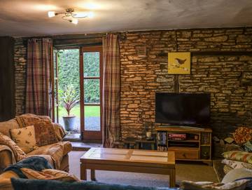Holiday Rental for 4 People in Monmouthshire, South-Wales, Photo 1