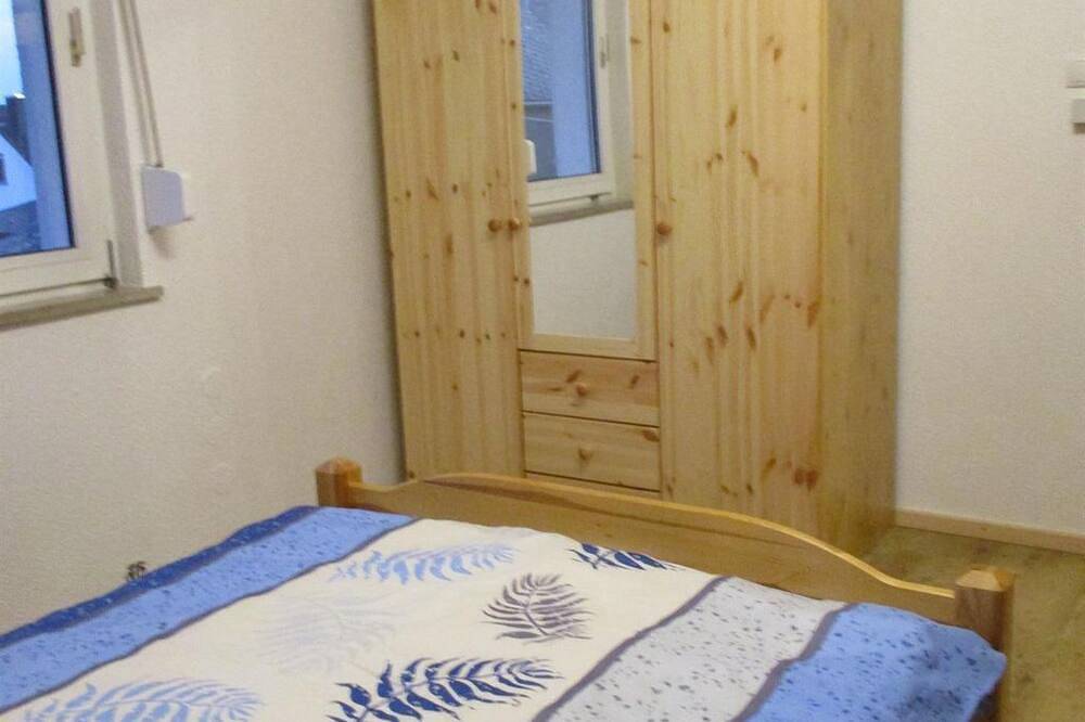 Ferienhaus Cilla - Ferienhaus, Dusche, Wc in Beltheim, Hunsrück