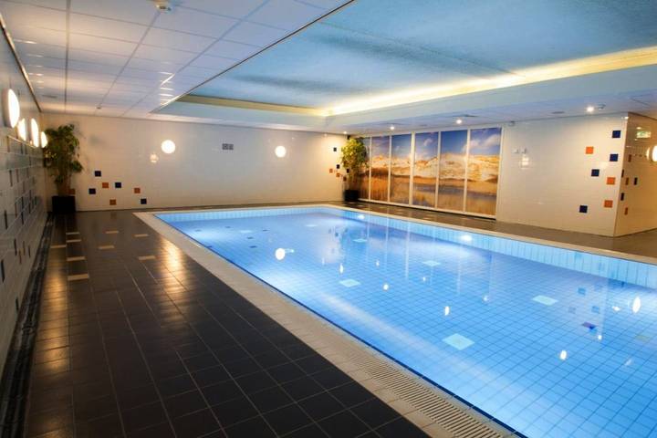 Ferienanlage für 6 Personen, mit Pool und Garten sowie Kinderpool und Ausblick, mit Haustier in Friesland - 3