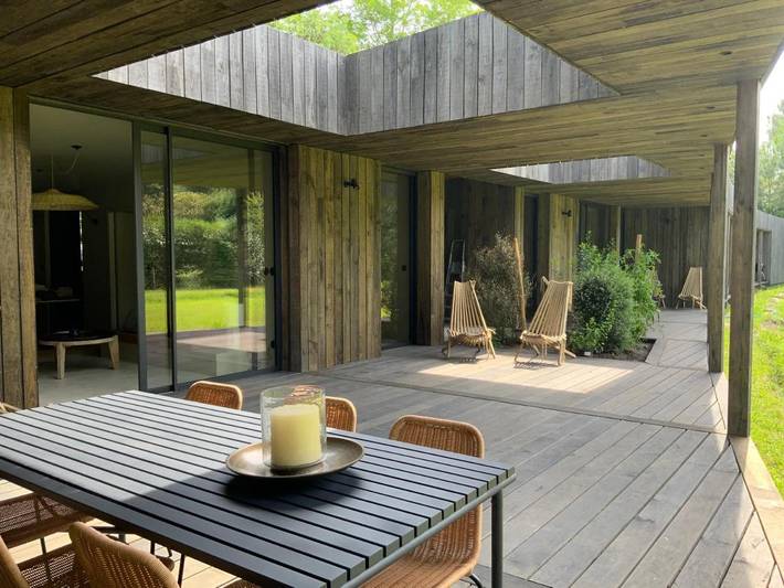 Location de vacances pour 4 personnes, avec Terrasse ainsi que Jardin et Vue à Parentis-en-Born