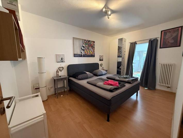 Ferienwohnung für 7 Personen, mit Sauna und Terrasse in Frankfurt - 3