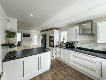 Holiday Rental for 10 People in Colwyn Bay, Conwy region, Photo 3