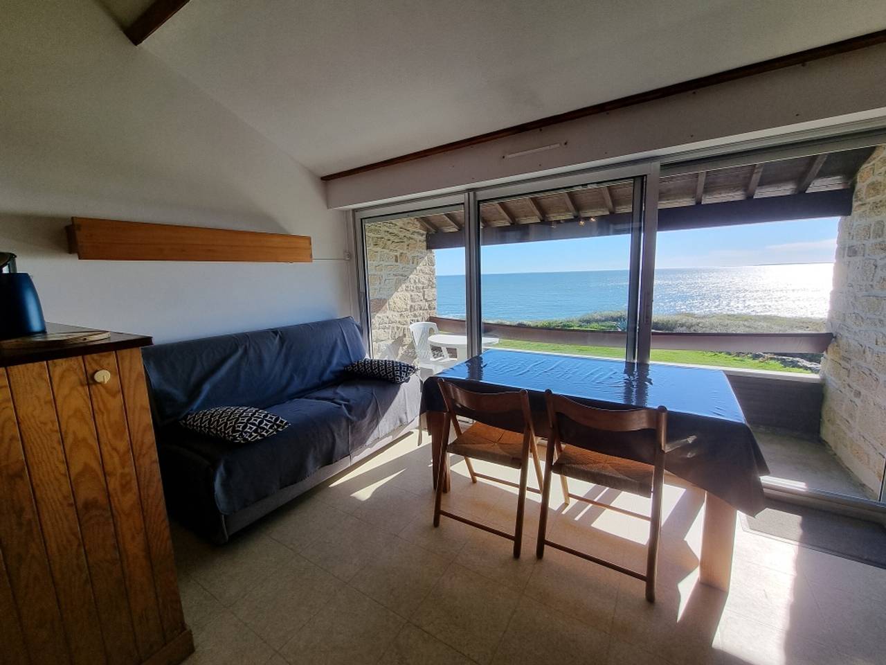 Apartamento entero, Apartamento con vista al mar, balcón, cerca de la playa, se aceptan mascotas in Saint-Gildas-de-Rhuys, Côte des Mégalithes