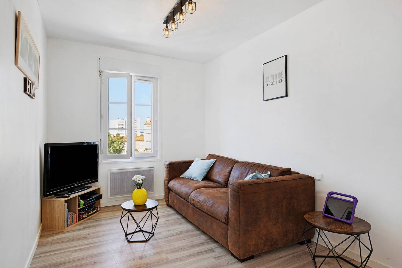 Apartamento entero, Alojamiento « L'Ensoleillé » – Centro ciudad / Estación in Les Sables-d'Olonne, Vandea