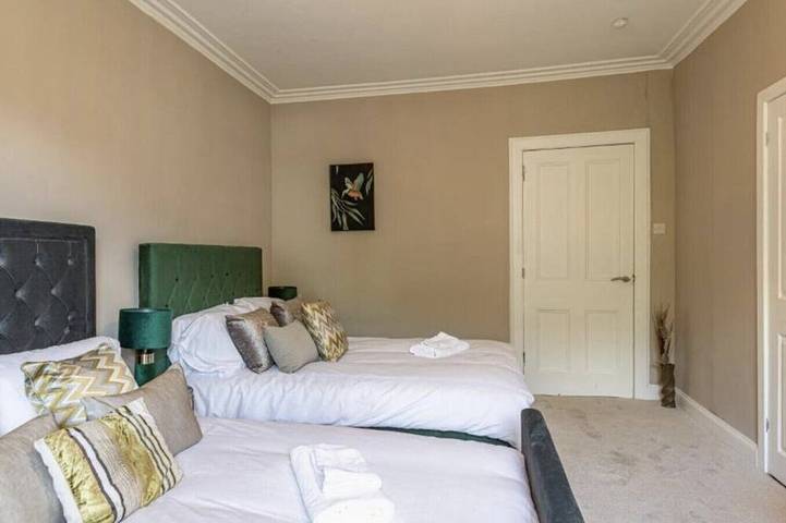 Ganze Wohnung, Sleeps 7 | 2 Bedrooms | Nice Area in Scottish Borders