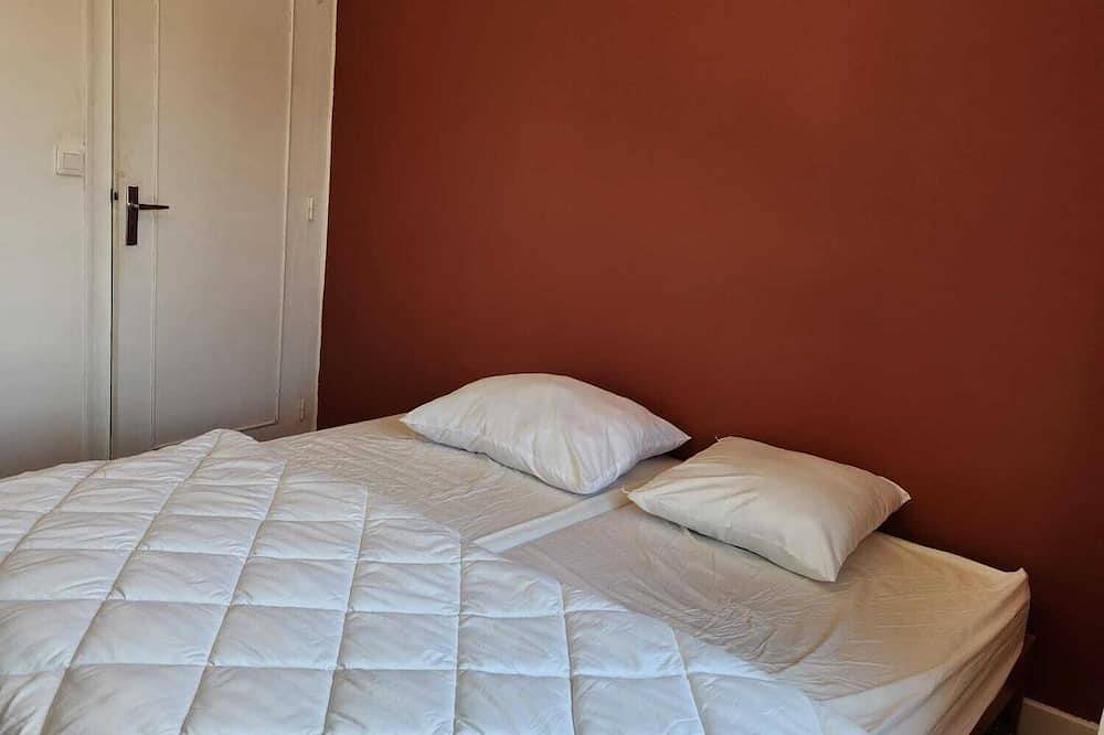 La Maison sur le Port  in Lézardrieux, Costa de granito rosa