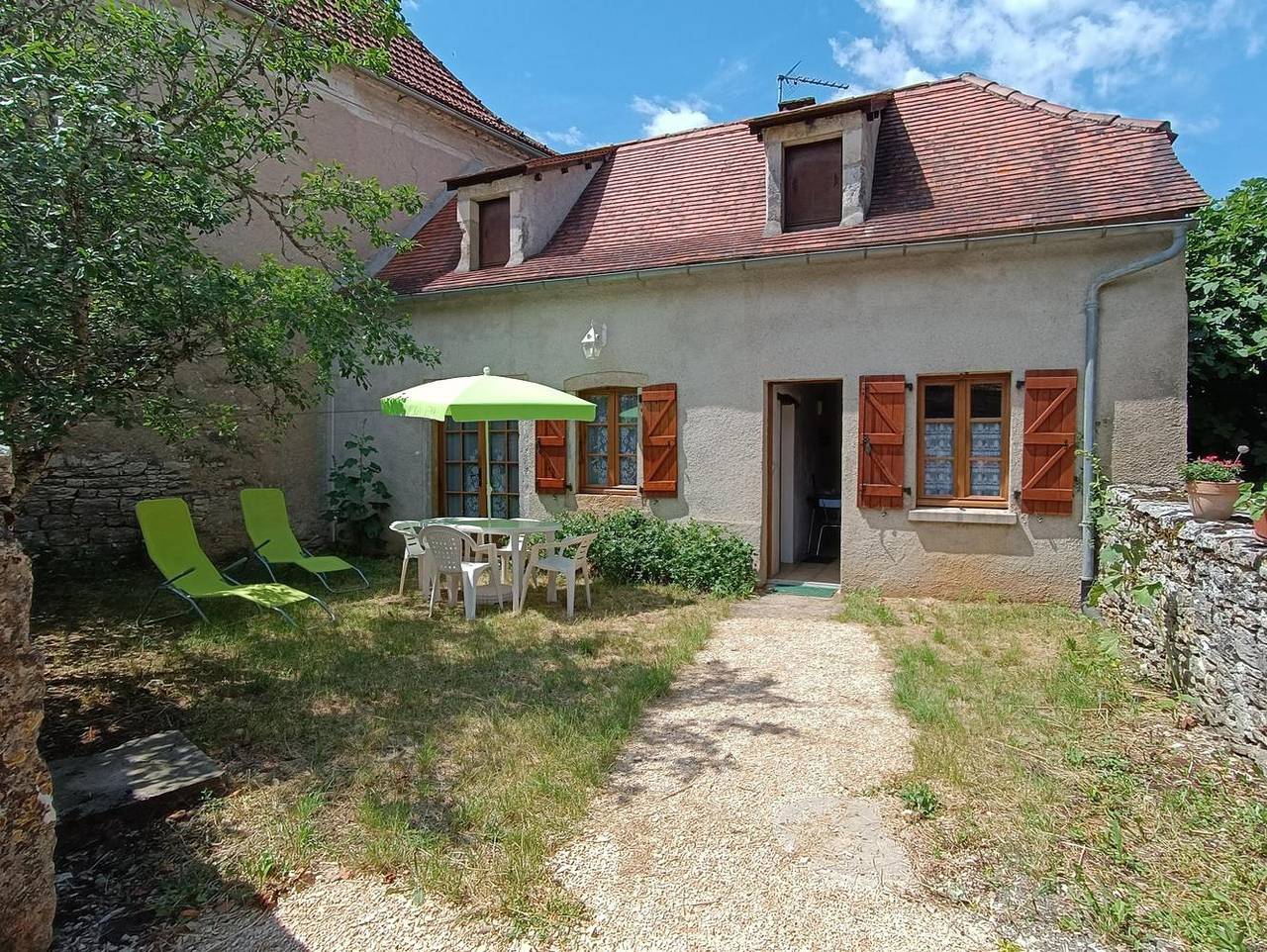 Gîte pour 2 Personnes dans Lugagnac, Parc Naturel Régional des Causses du Quercy