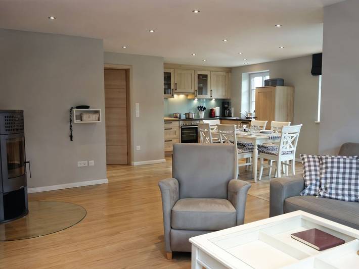 Ferienhaus für 6 Personen, mit Terrasse und Garten in Oevenum - 4