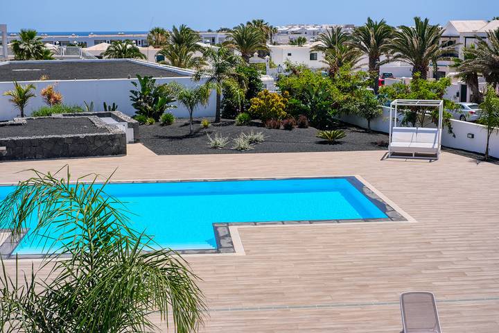 Appartement de vacances pour 3 personnes, avec piscine et terrasse