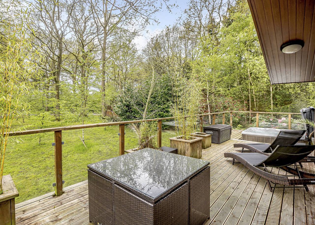 Ladera Luxury Lodge 2 in Eaton, Cheshire East