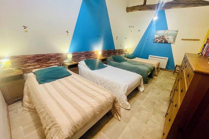 Location de vacances pour 8 personnes, avec jardin à Saint-Révérend - 2
