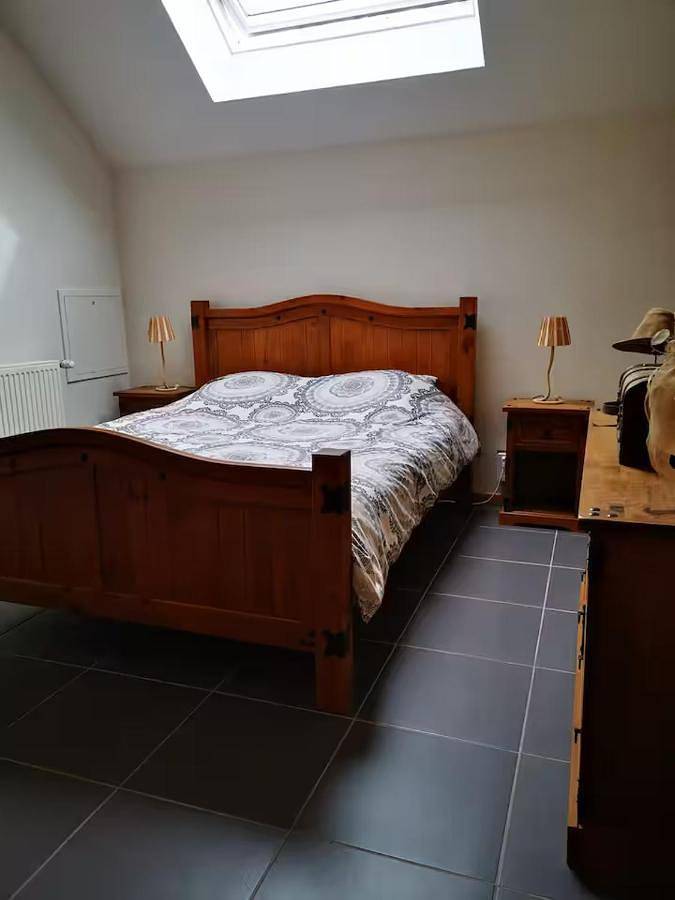 Location de vacances pour 12 personnes, avec piscine ainsi que jardin et jacuzzi, animaux acceptés à Crozon-sur-Vauvre - 2