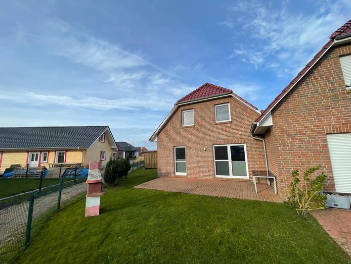 Ferienhaus für 8 Personen, mit Terrasse und Garten in Hohenkirchen (Wangerland)