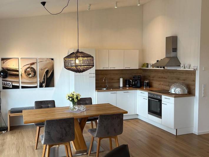 Ferienwohnung für 5 Personen, mit Balkon und Terrasse sowie Ausblick in Bruckmühl