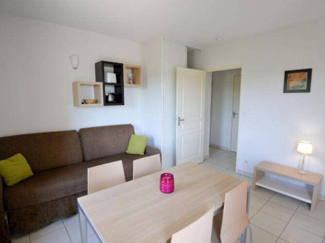 Gîte pour 6 personnes, avec piscine et balcon, animaux acceptés à Azille - 2