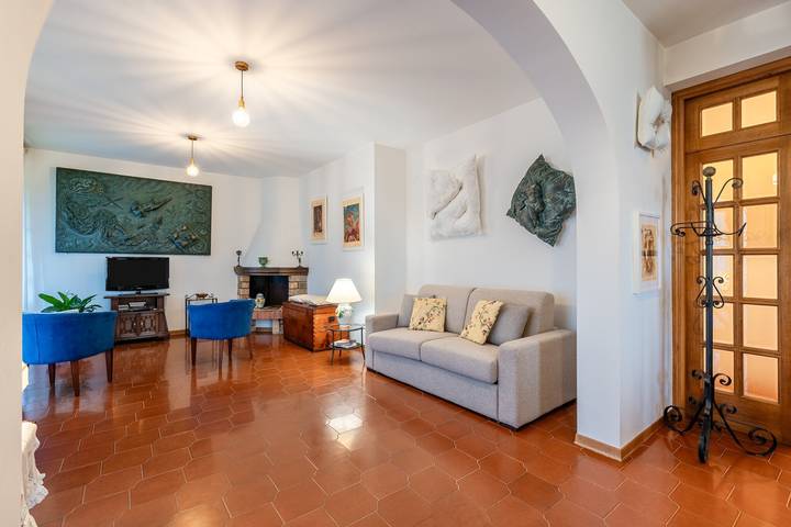 Appartamento intero, Appartamento 'Casa Spazio Zero' con terrazza privata, giardino in comune e Wi-Fi in Serravalle Pistoiese, Provincia di Pistoia