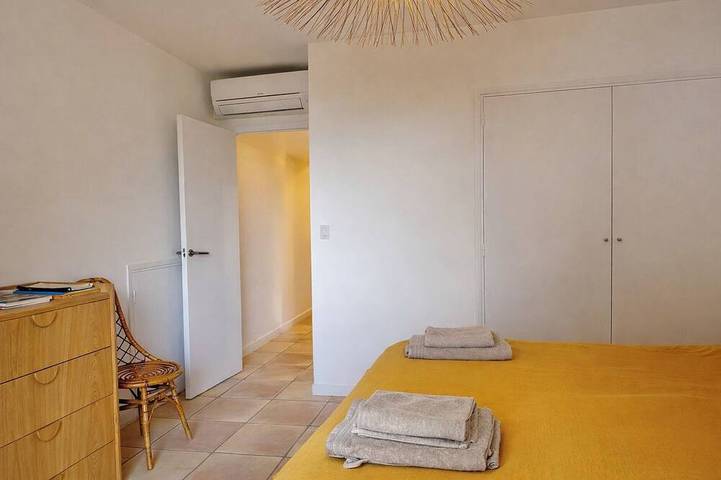Location de vacances pour 12 personnes, avec jacuzzi ainsi que terrasse et jardin dans Port du Niel - 4