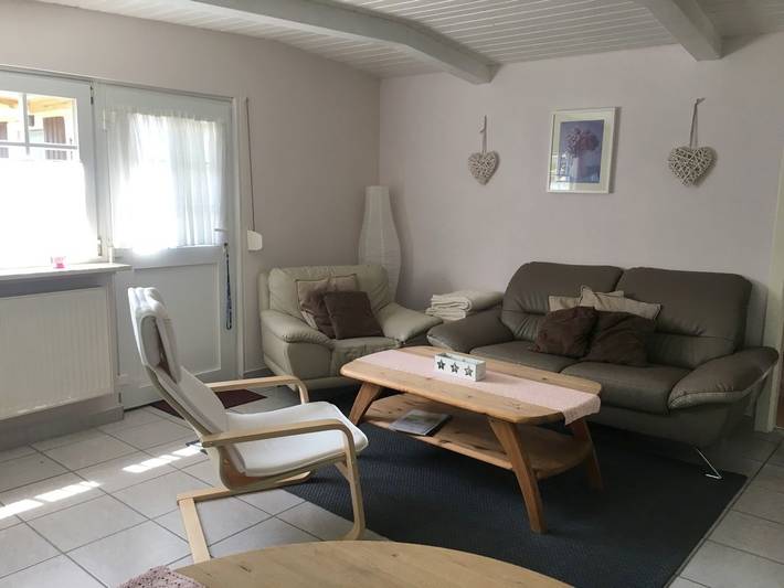 Ferienwohnung für 4 Personen, mit Balkon/Terrasse und Terrasse sowie Garten in Hattstedt - 3