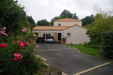 Chambre d’hôte pour 3 personnes, avec jardin dans Maine-et-Loire
