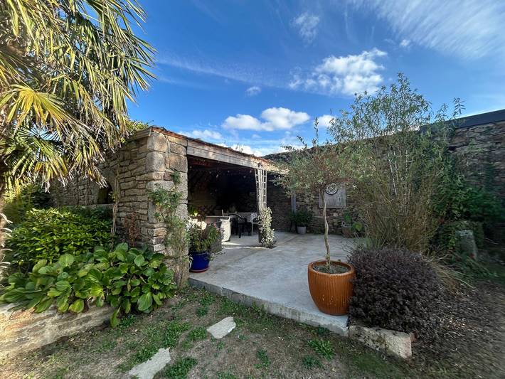 Habitación Chez Michel et Michèle - Opale con terraza, jardín y cocina compartida in Calan (Francia), Region de Lorient