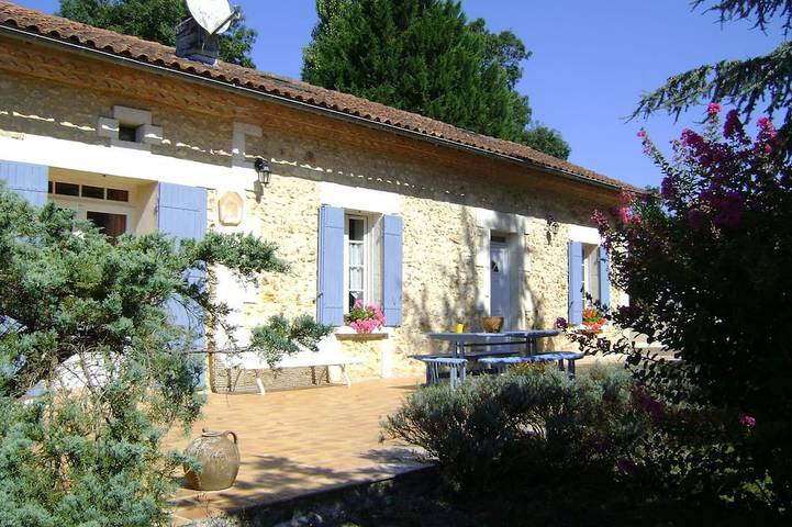 Gîte pour 6 personnes, avec jardin et terrasse, animaux acceptés à Saint-Vincent-Jalmoutiers