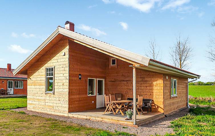 Ferienhaus für 8 Personen, mit Terrasse und Garten - 1