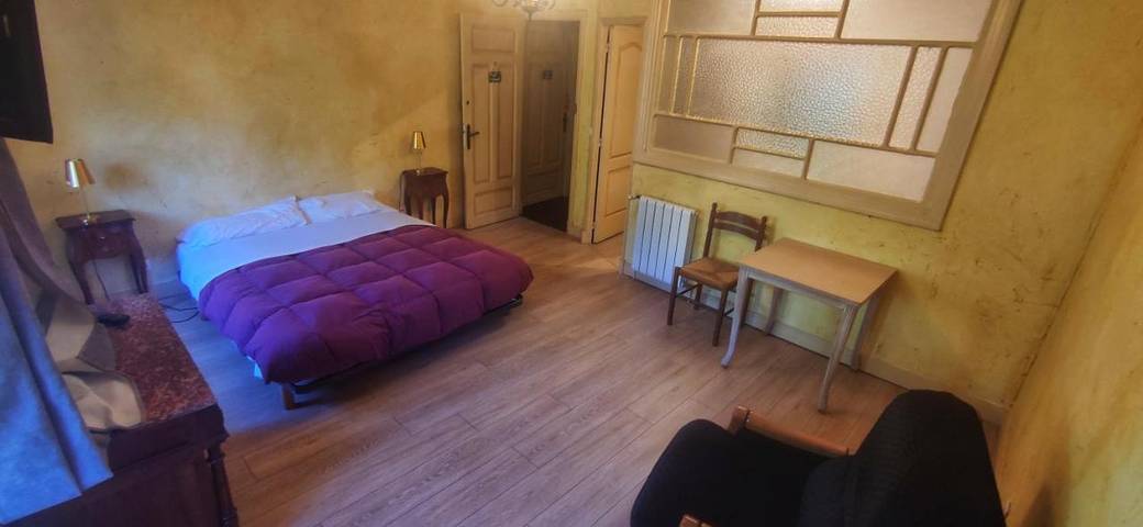 Maison d’hôte pour 2 personnes, avec terrasse et vue, animaux acceptés à Labastide-Rouairoux - 2