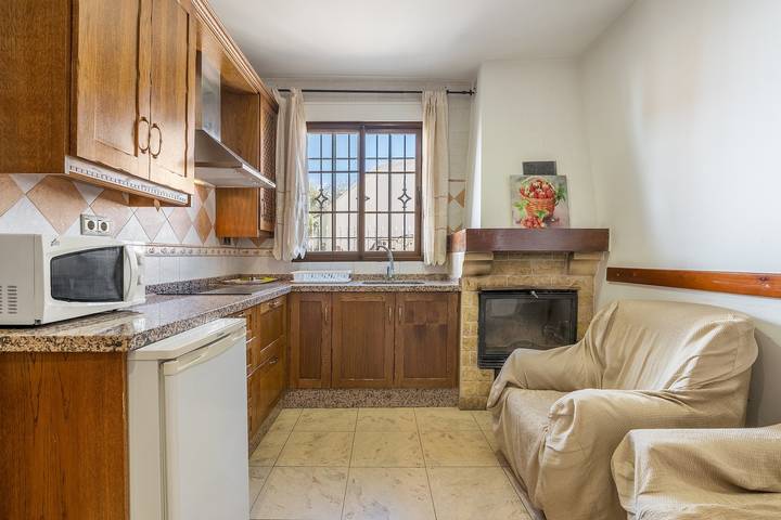 Casa rural 'Casa Mamica Rosario' con vistas a la montaña, terraza privada y Wi-Fi in Yegen, Alpujarra de la Sierra