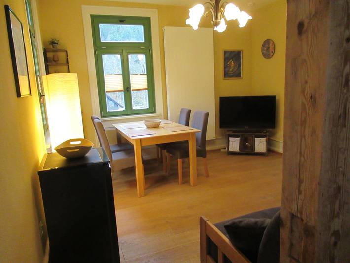 Hütte für 4 Personen, mit Balkon und Ausblick in Baiersbronn - 2