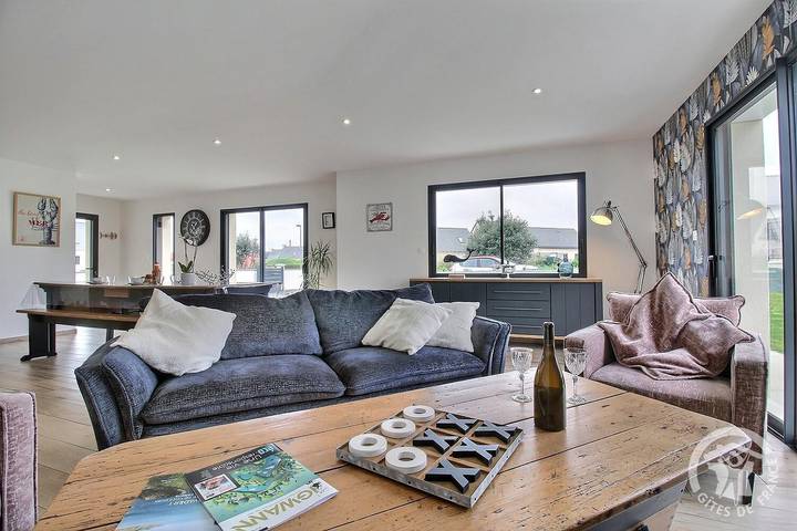 Gîte pour 6 personnes, avec jardin et terrasse dans L Armor