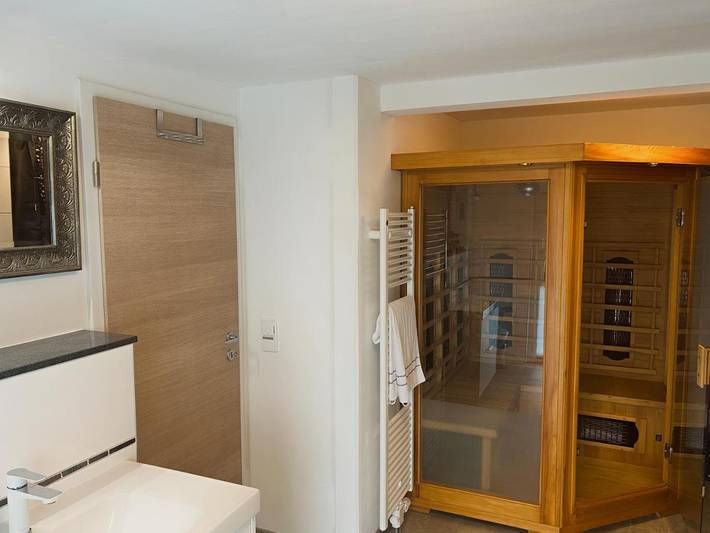 Ferienwohnung für 4 Personen, mit Sauna und Ausblick sowie Seeblick und Garten in Rieden (Eifel) - 4