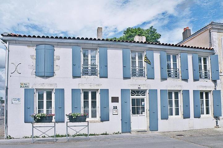 Location de vacances pour 2 personnes, avec Terrasse et Jardin à La Jarrie