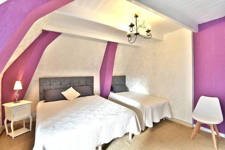 Gîte pour 7 personnes, avec balcon ainsi que jacuzzi et jardin à Sains - 4