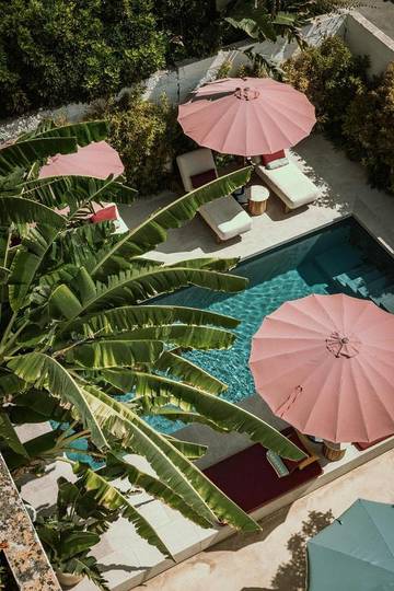 Maison d’hôte pour 2 personnes, avec vue ainsi que jardin et piscine, animaux acceptés à Parabita