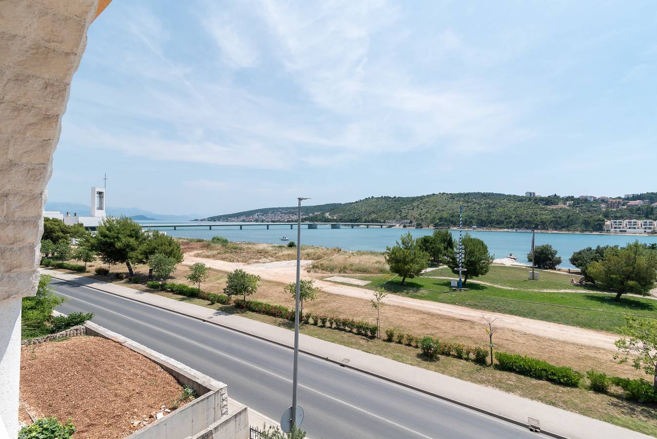 Ganze Ferienwohnung, Ferienwohnung für 4 Personen mit Meerblick in Gradska plaža (Trogir), Trogir